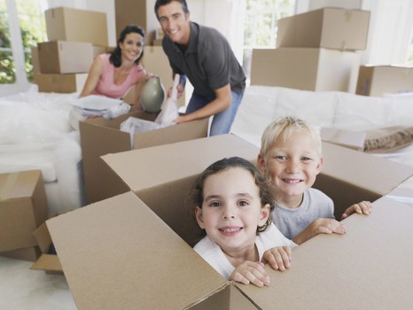 Small removals service moving boxes and furniture in Pettswood