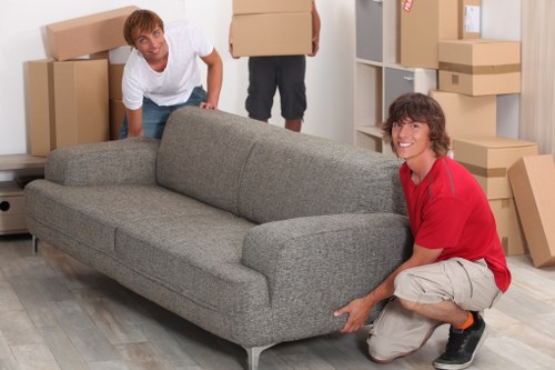 Governing law and contract terms for UK storage services
