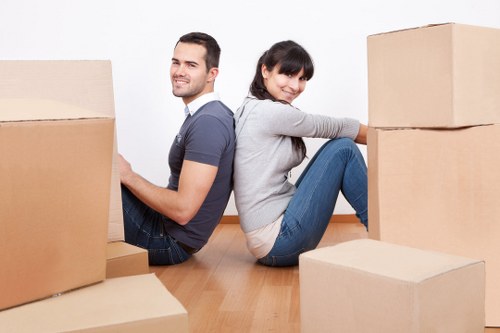 Moving day coordination for house removals in Pettswood